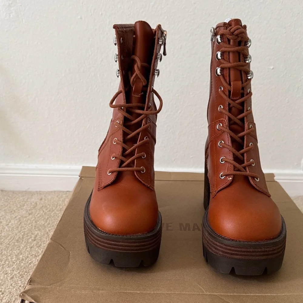 Steve Madden Brown Lace-Up Combat Boots NEW - Picture 2 of 7